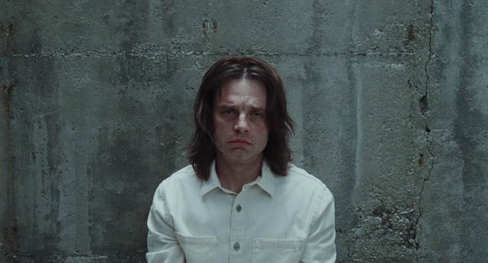 顔を捨てた男の画像