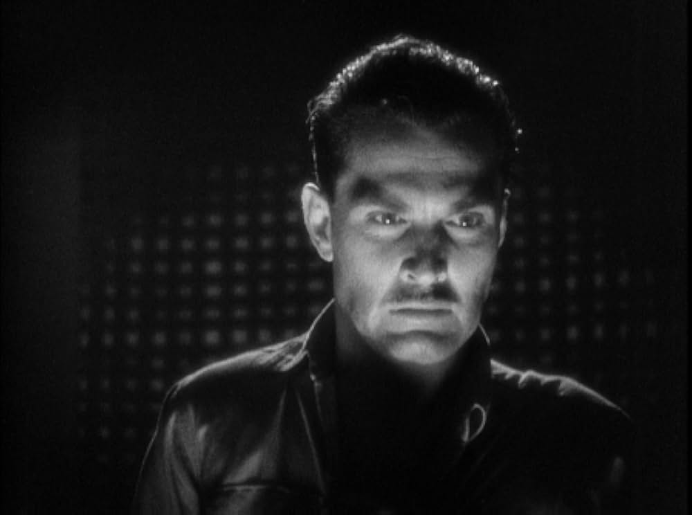 白い肉体の画像