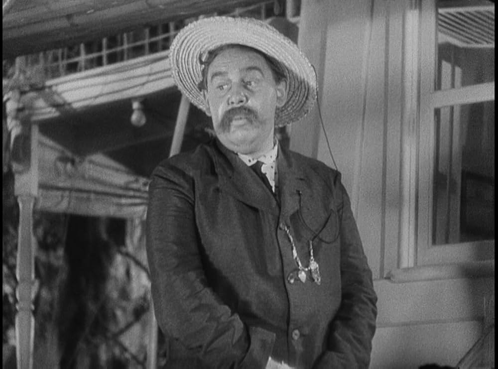 白い肉体の画像