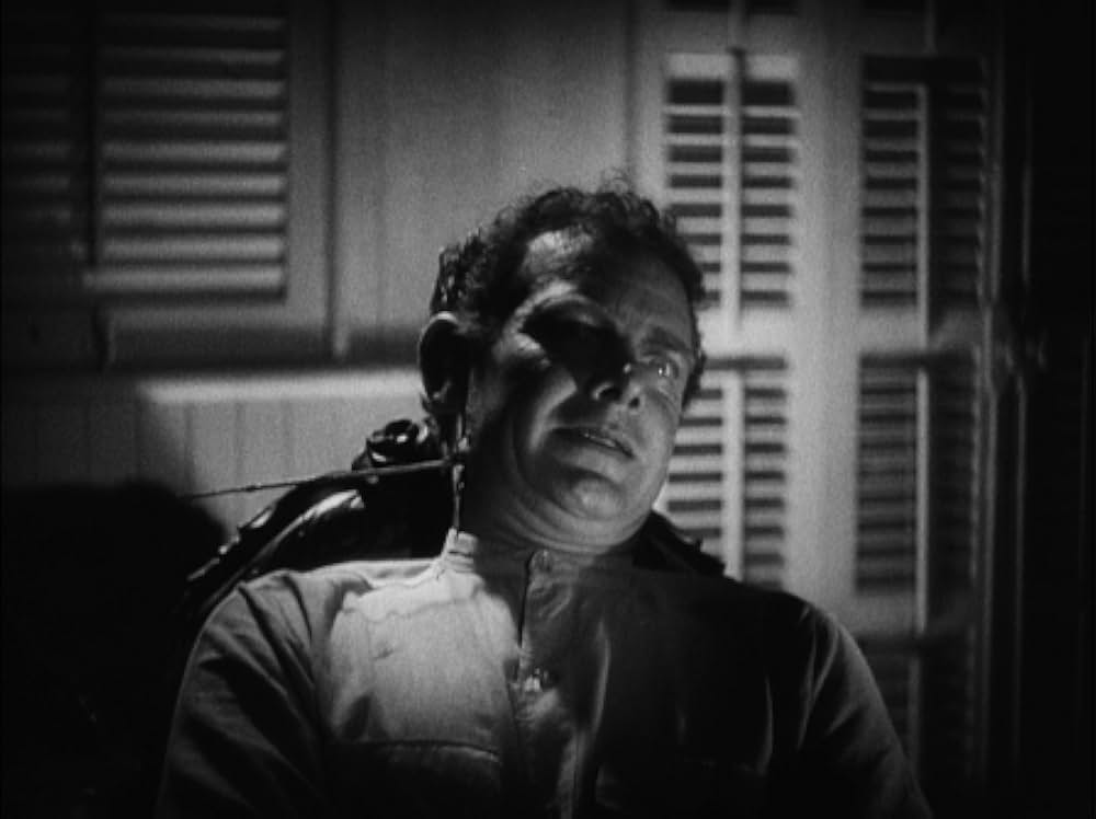 白い肉体の画像