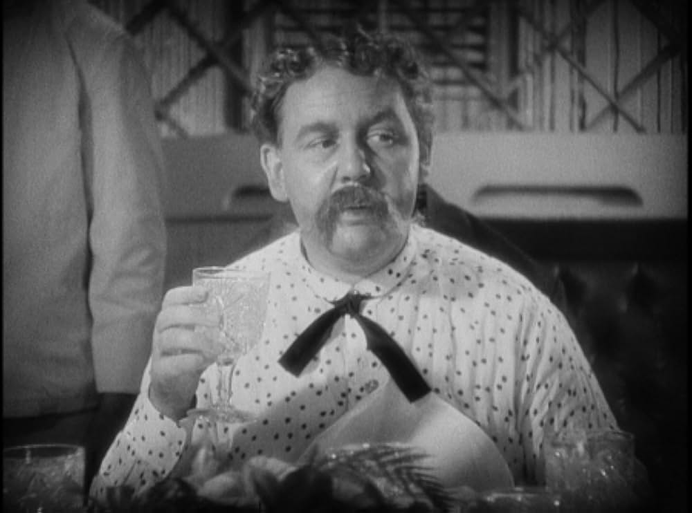 白い肉体の画像