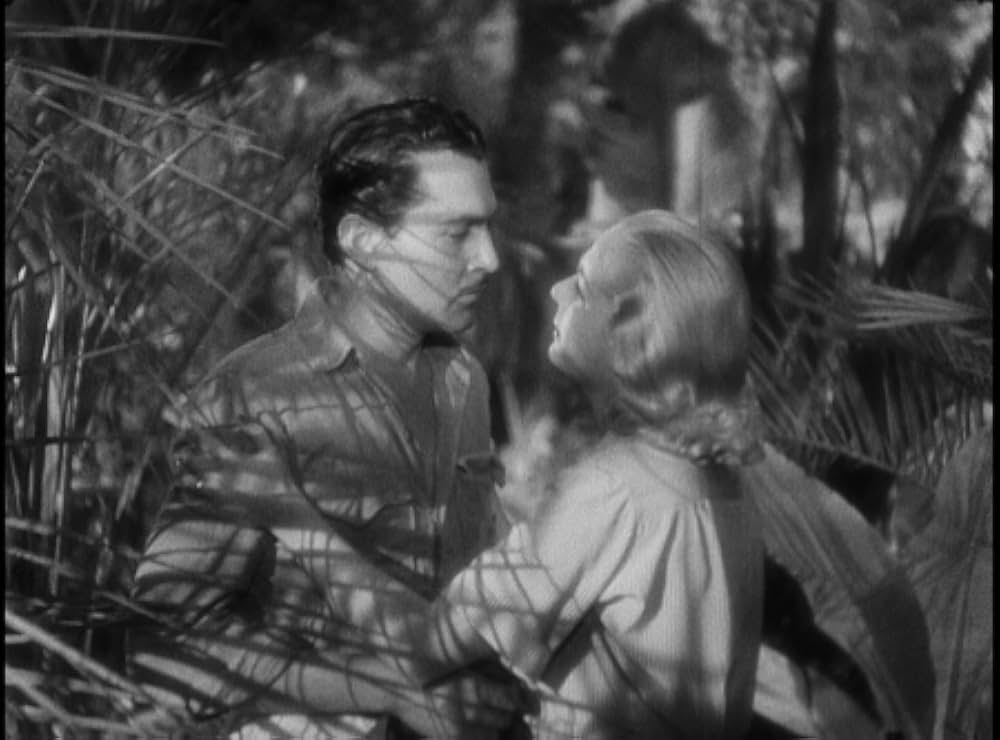 白い肉体の画像