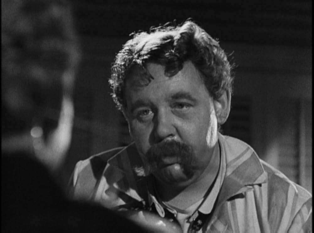 白い肉体の画像