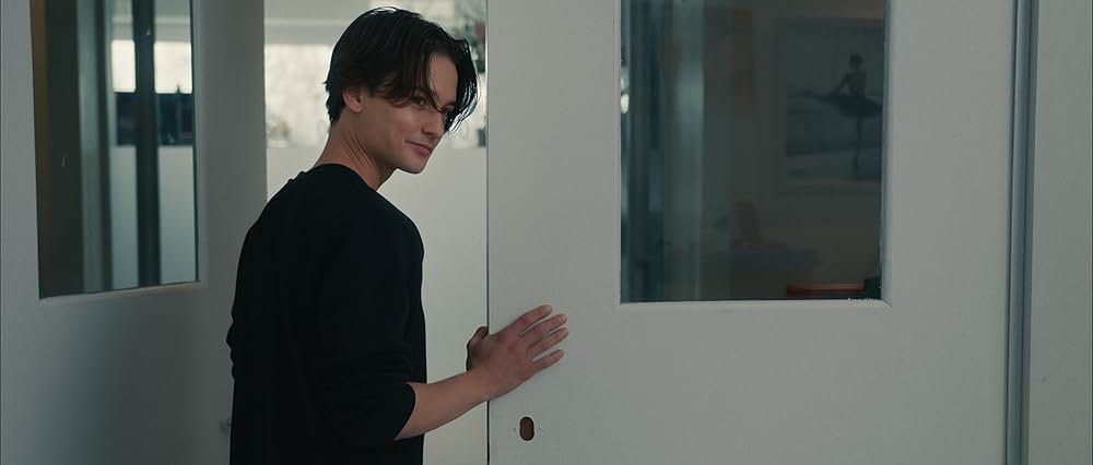 「RED SHOES／レッド・シューズ」の画像