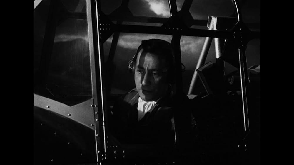 東方の雷鳴の画像