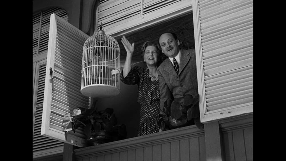 東方の雷鳴の画像