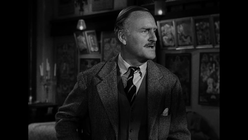 東方の雷鳴の画像