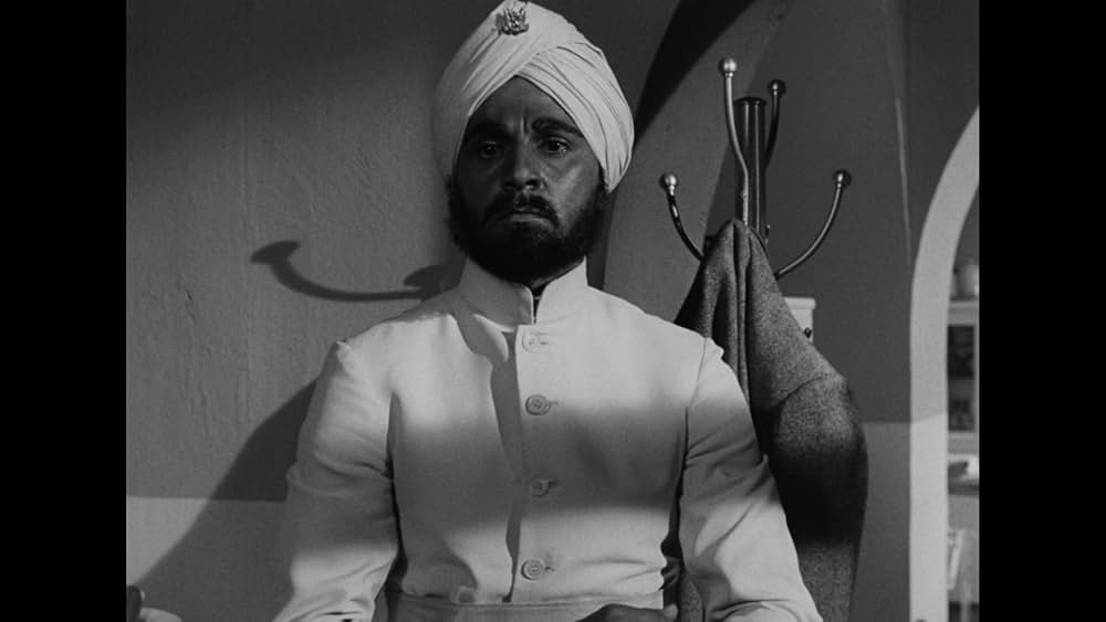 東方の雷鳴の画像