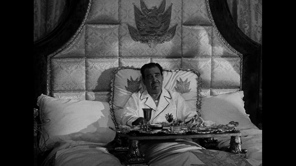 東方の雷鳴の画像