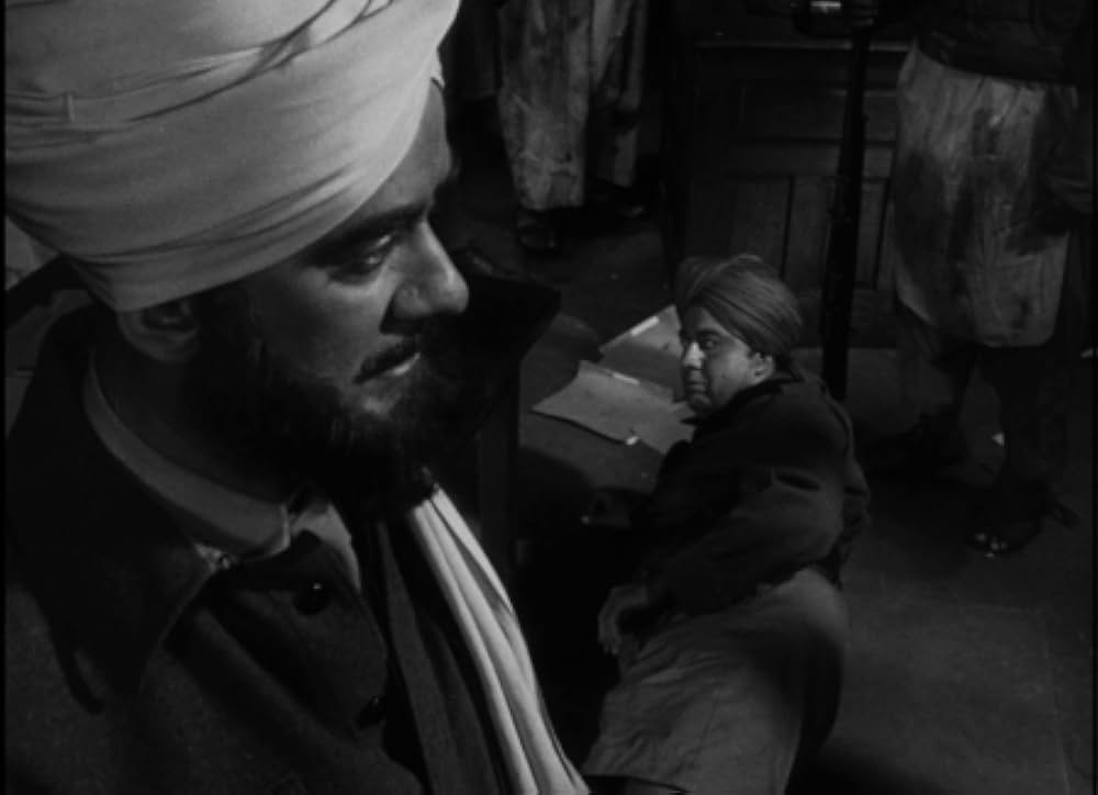 東方の雷鳴の画像