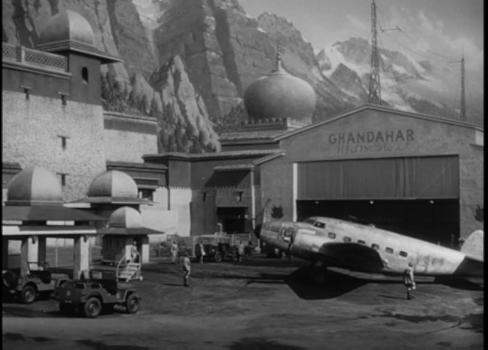 東方の雷鳴の画像