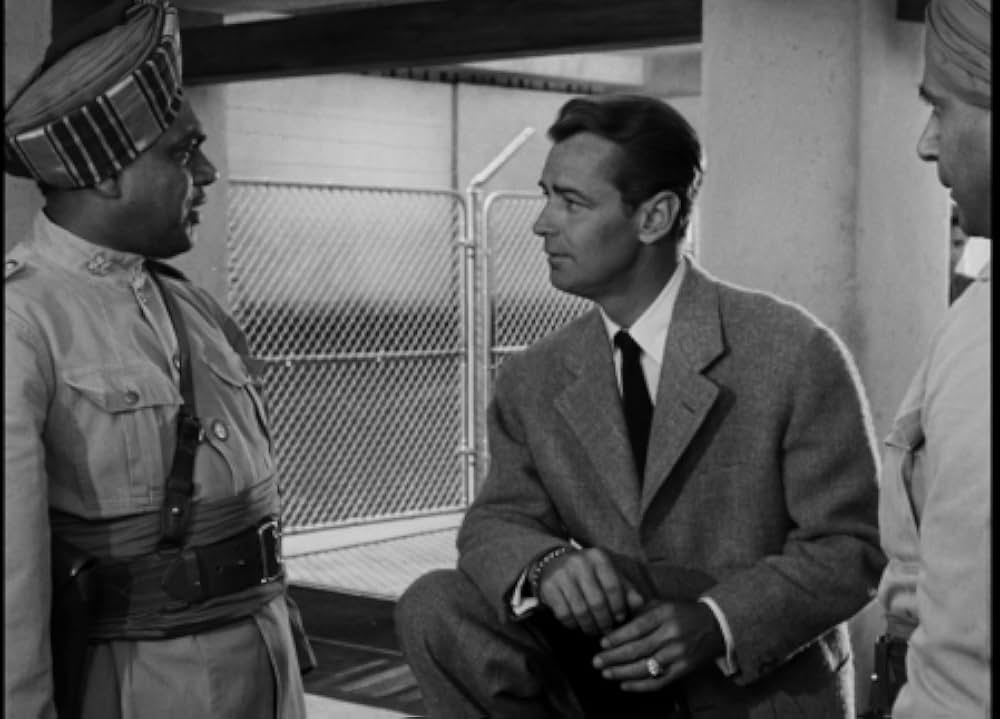 東方の雷鳴の画像