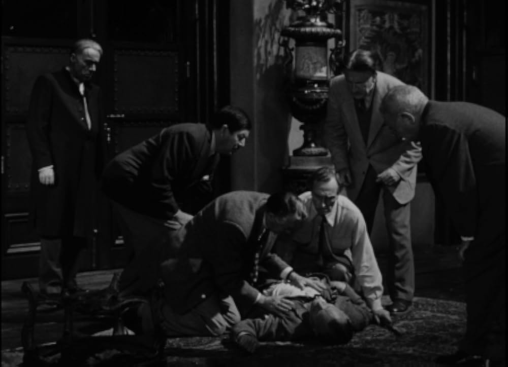 東方の雷鳴の画像