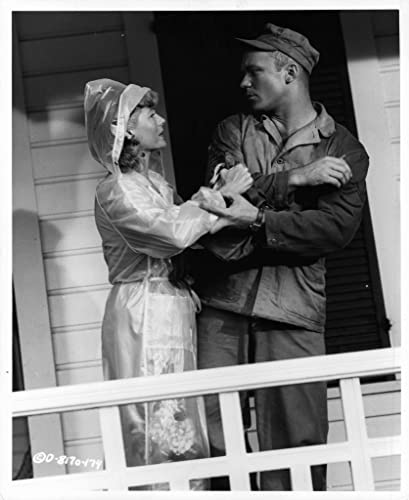 「雨に濡れた欲情」リタ・ヘイワース & アルド・レイの画像