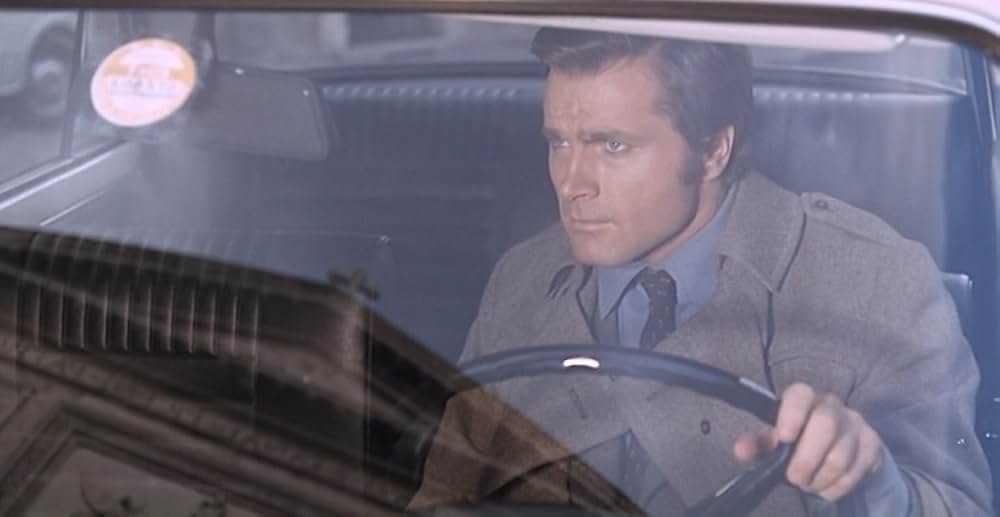 夜の刑事の画像