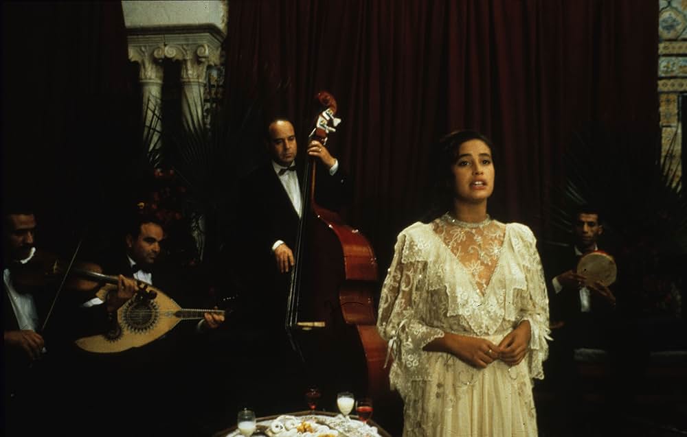 ある歌い女（うたいめ）の思い出の画像