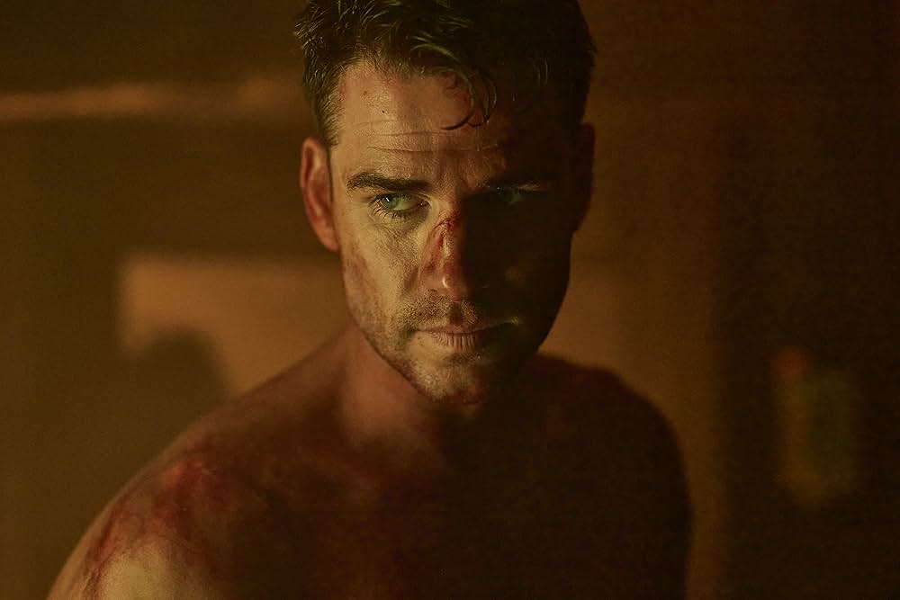 ランド・オブ・バッドの画像