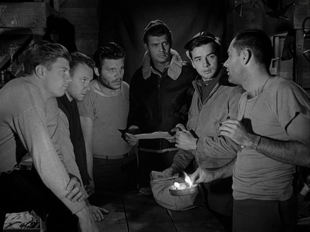 第十七捕虜収容所の画像