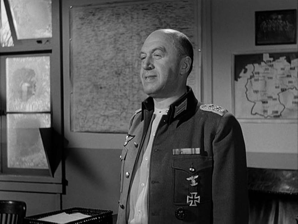 第十七捕虜収容所の画像