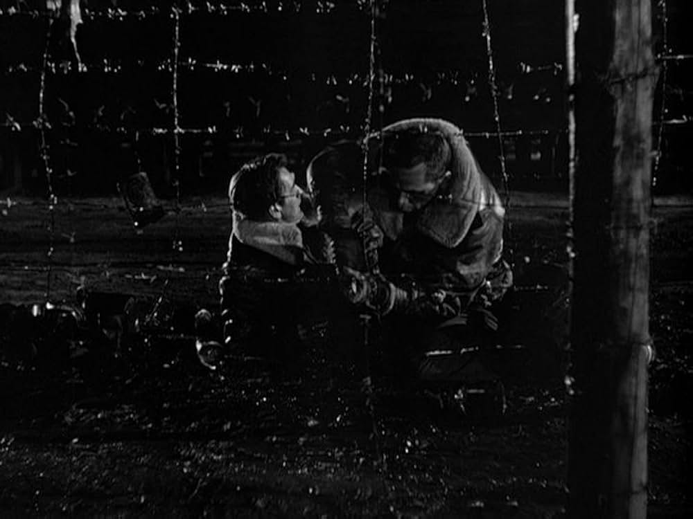 第十七捕虜収容所の画像