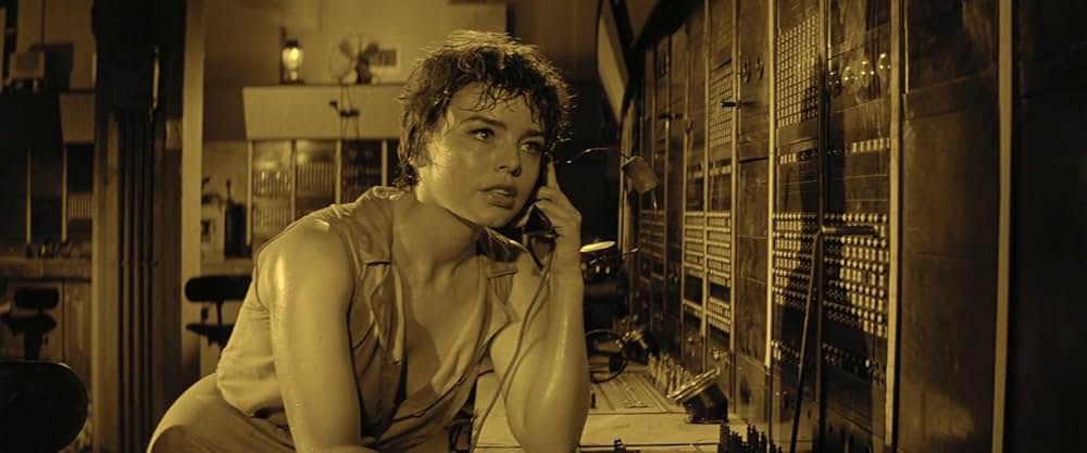 The Day the Earth Caught Fire（原題）の画像