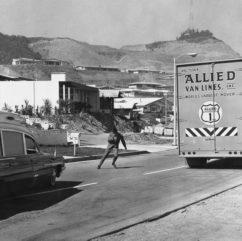 底抜け00（ゼロゼロ）の男の画像