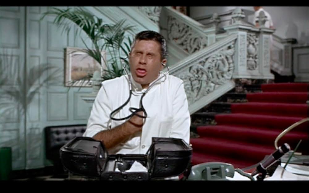 底抜け00（ゼロゼロ）の男の画像