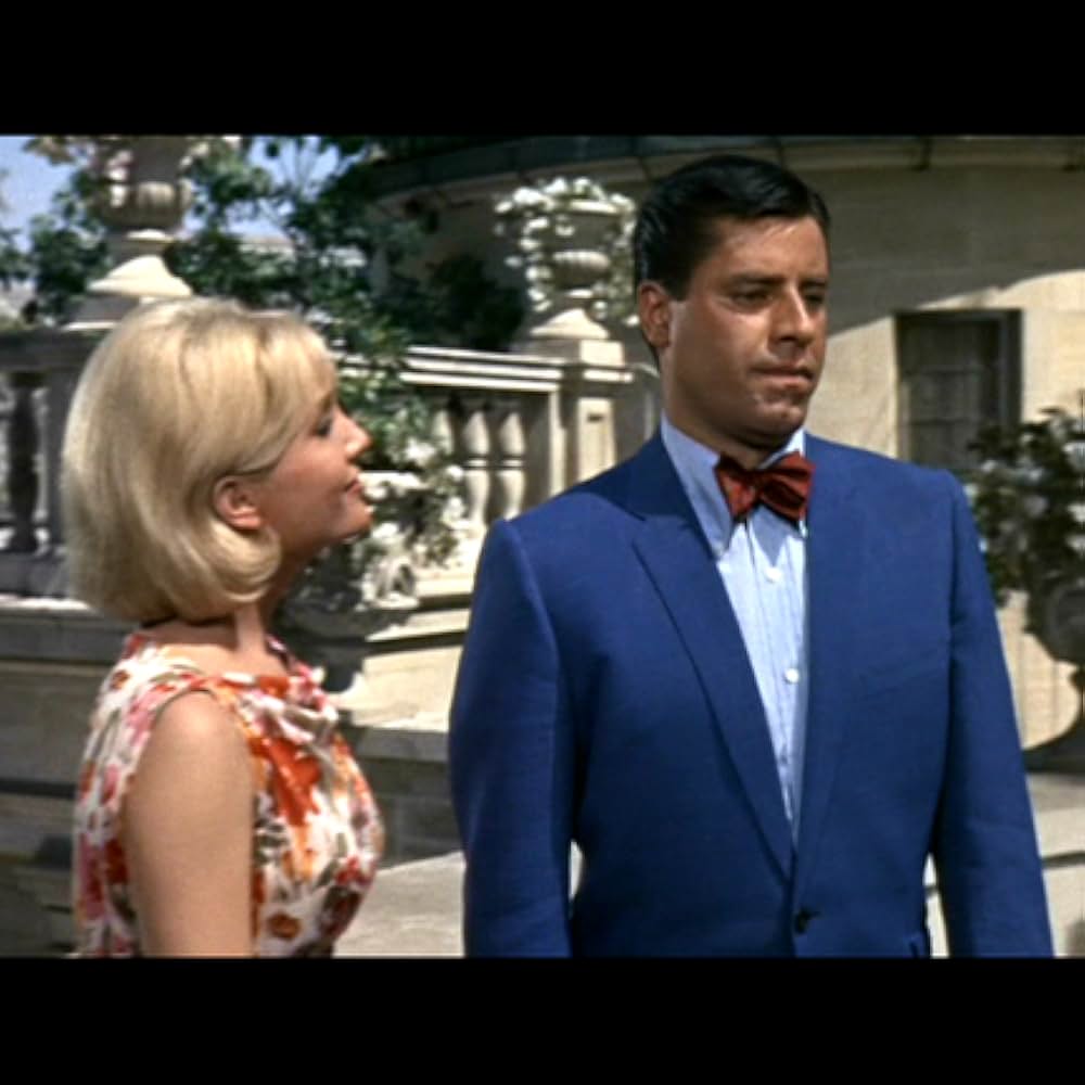 底抜け00（ゼロゼロ）の男の画像