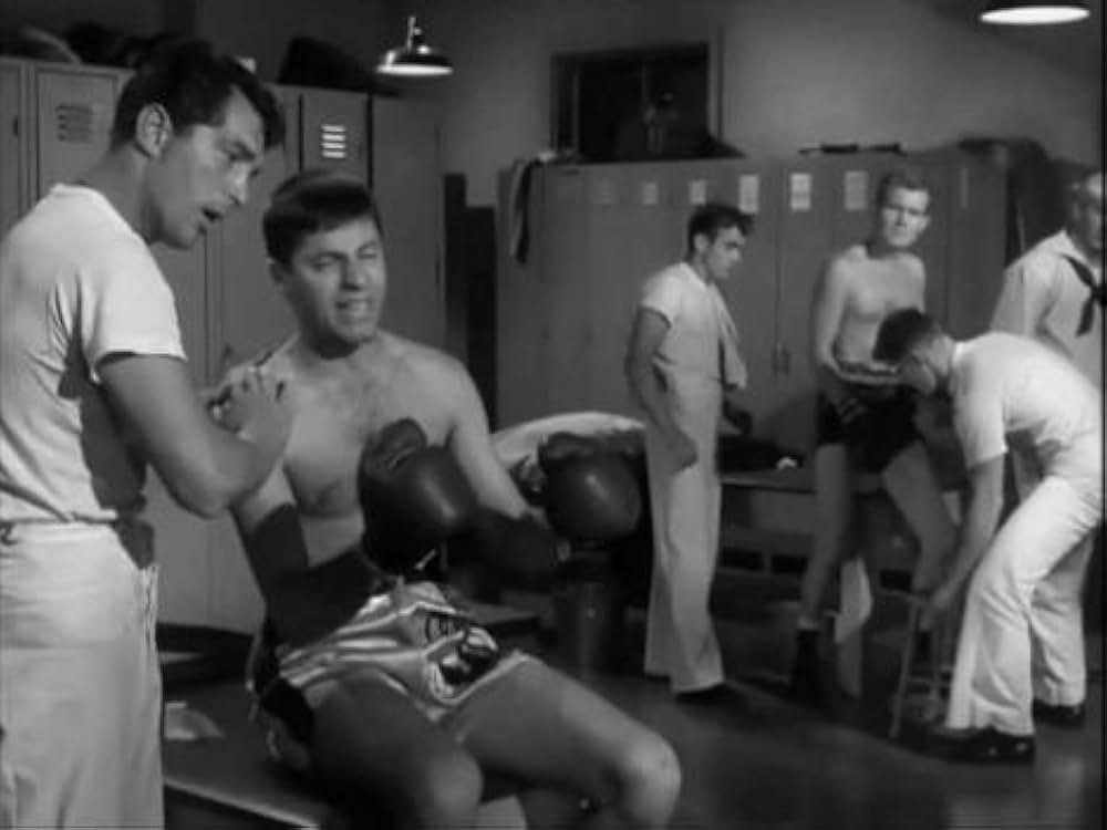 底抜け艦隊の画像