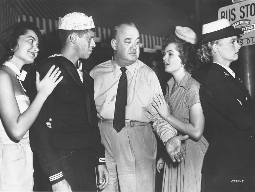 底抜け艦隊の画像