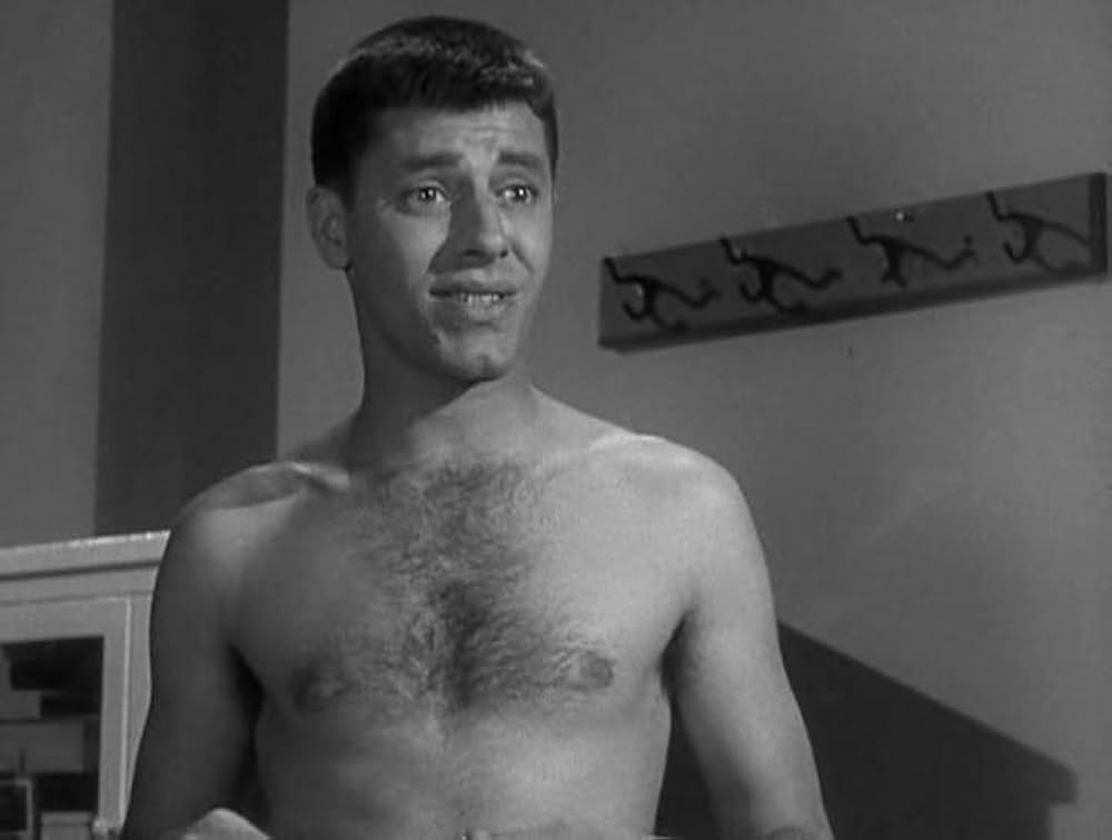 底抜け艦隊の画像