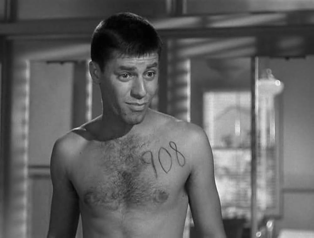 底抜け艦隊の画像