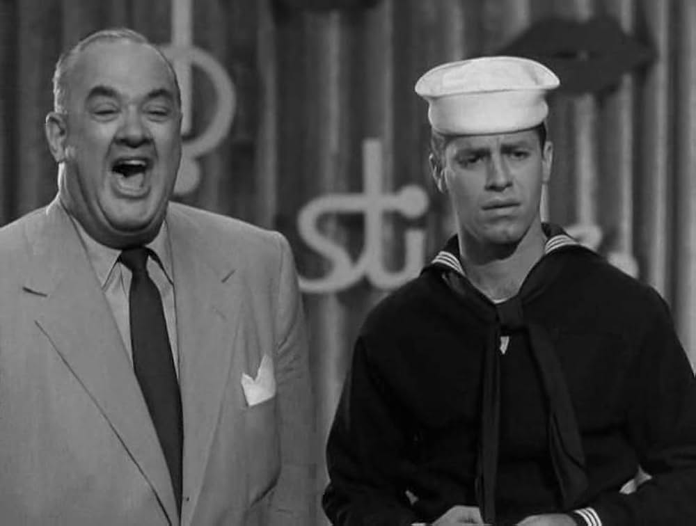 底抜け艦隊の画像