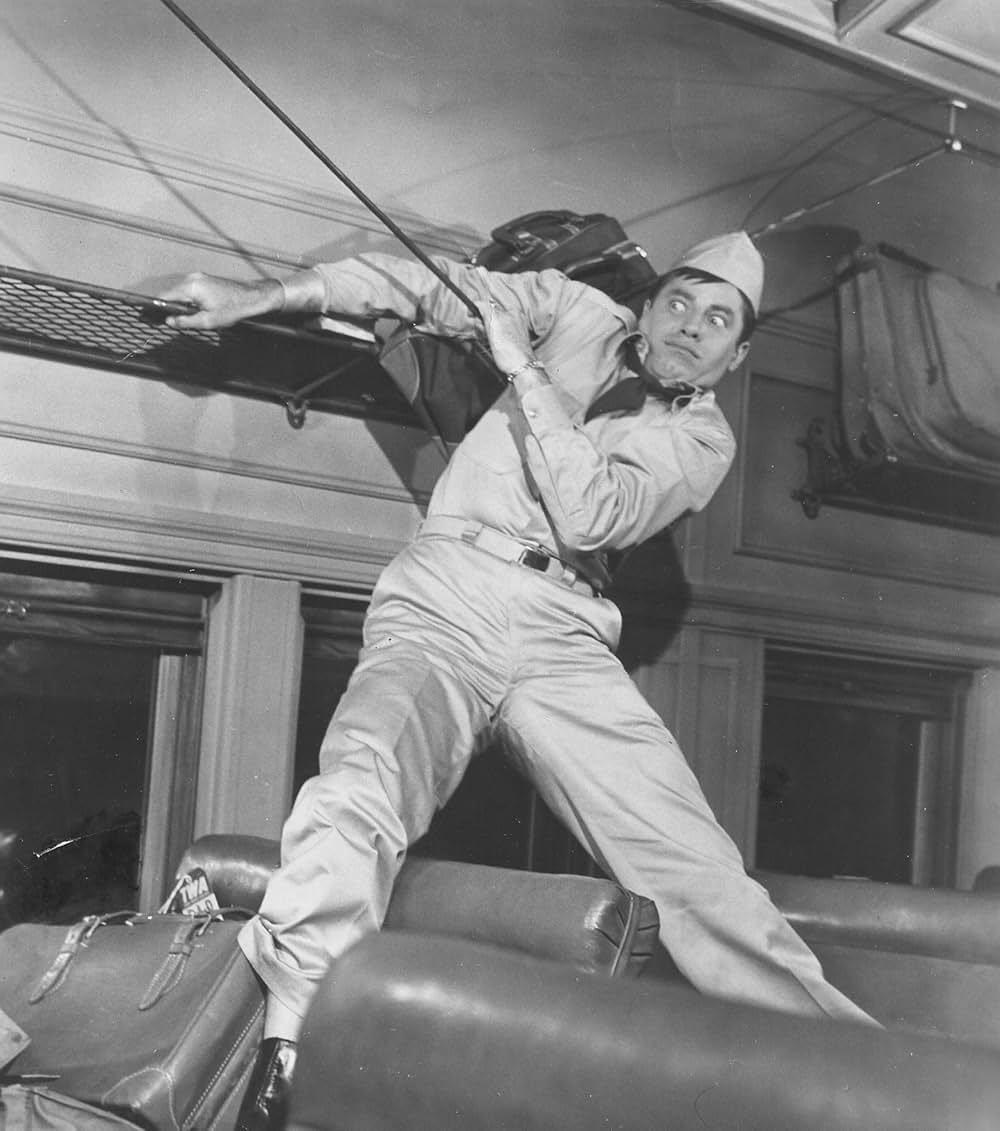 底抜け一等兵の画像