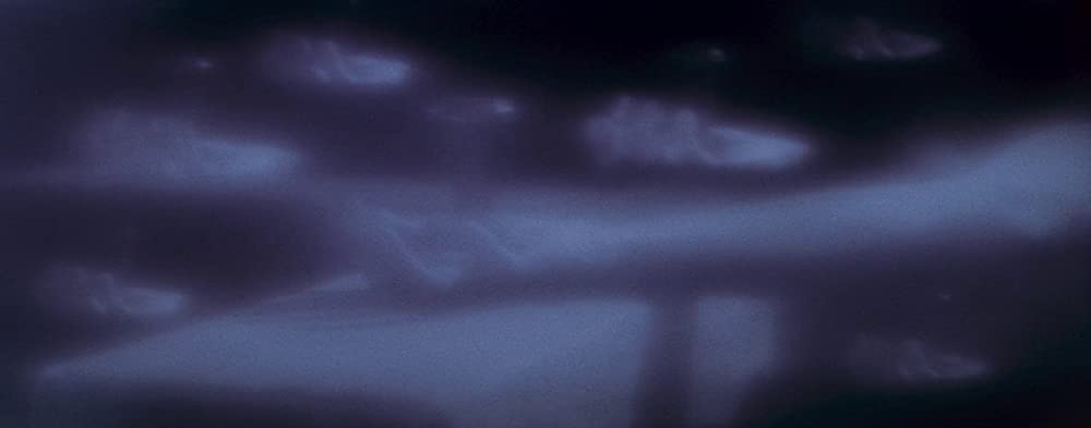 「聖衣」の画像