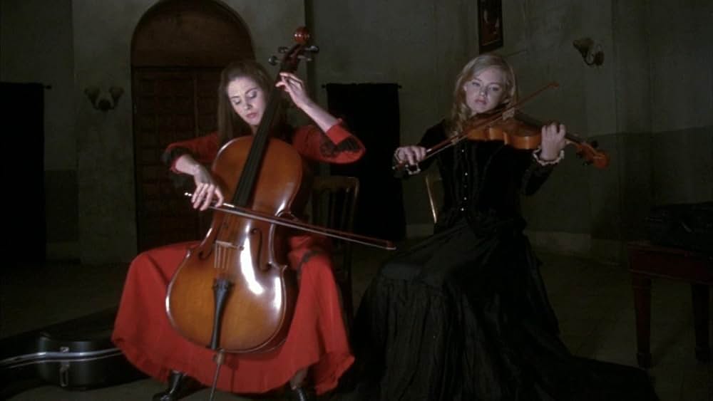 ブラッディ・ローラ 殺戮の催眠美少女の画像