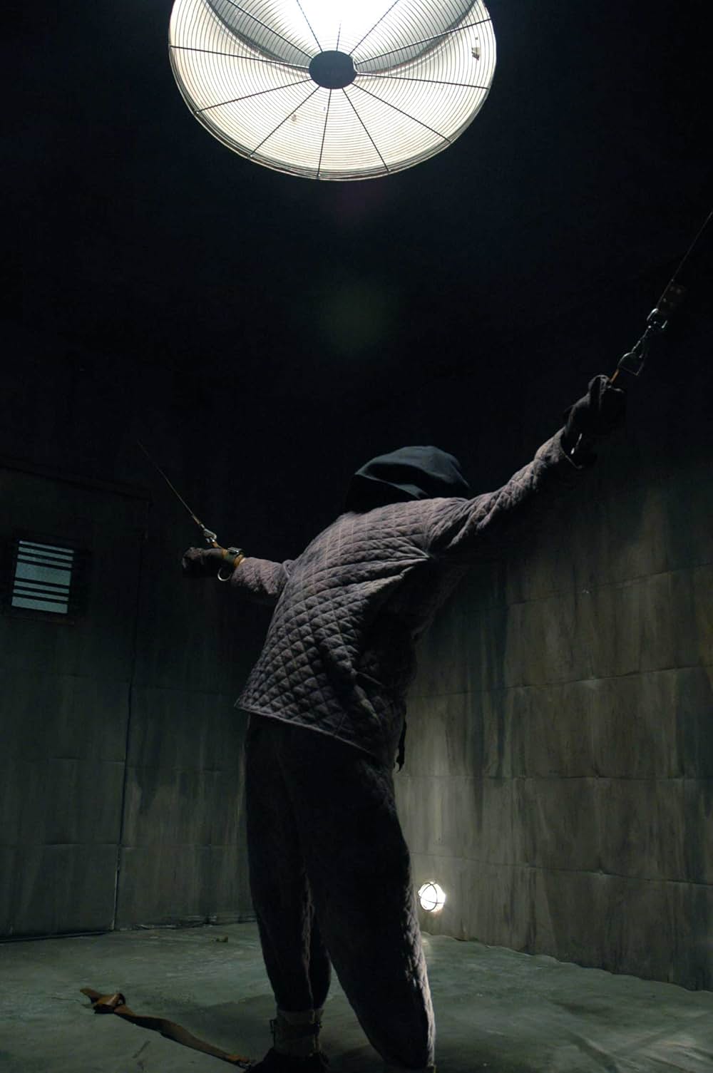 ブラッディ・ローラ 殺戮の催眠美少女の画像