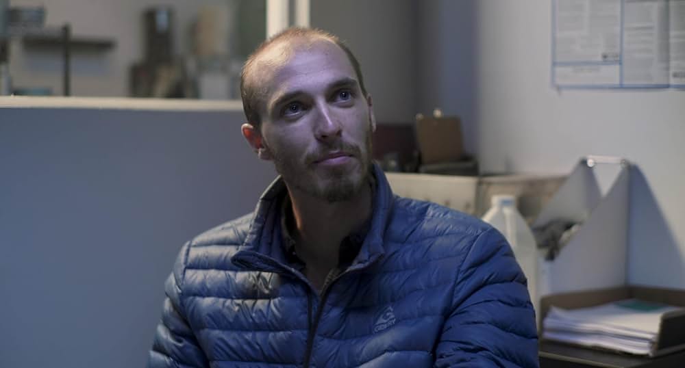 The Wolf of Snow Hollow（原題）の画像