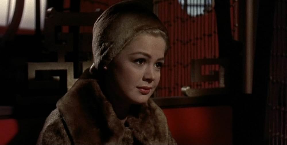 黒い肖像の画像