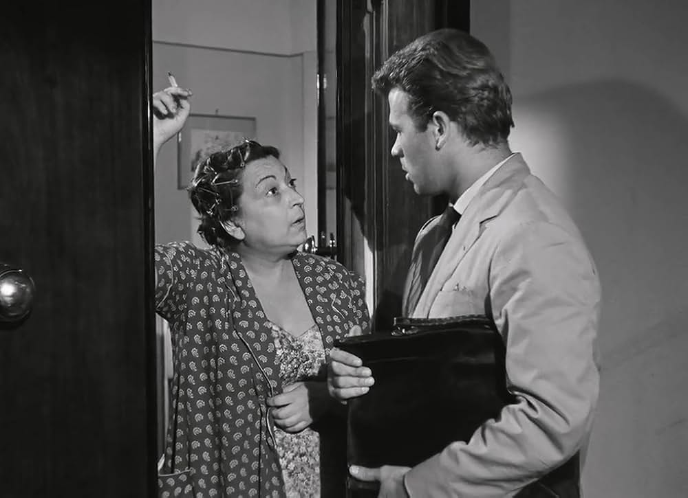 美しいが貧しい娘達の画像