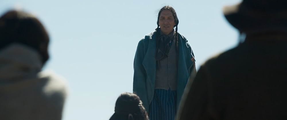 Woman Walks Ahead（原題）の画像