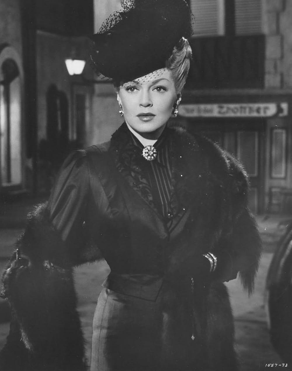 メリイ・ウィドウの画像