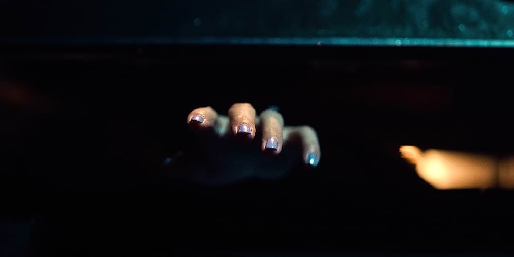 トランク ～走る密室～の画像