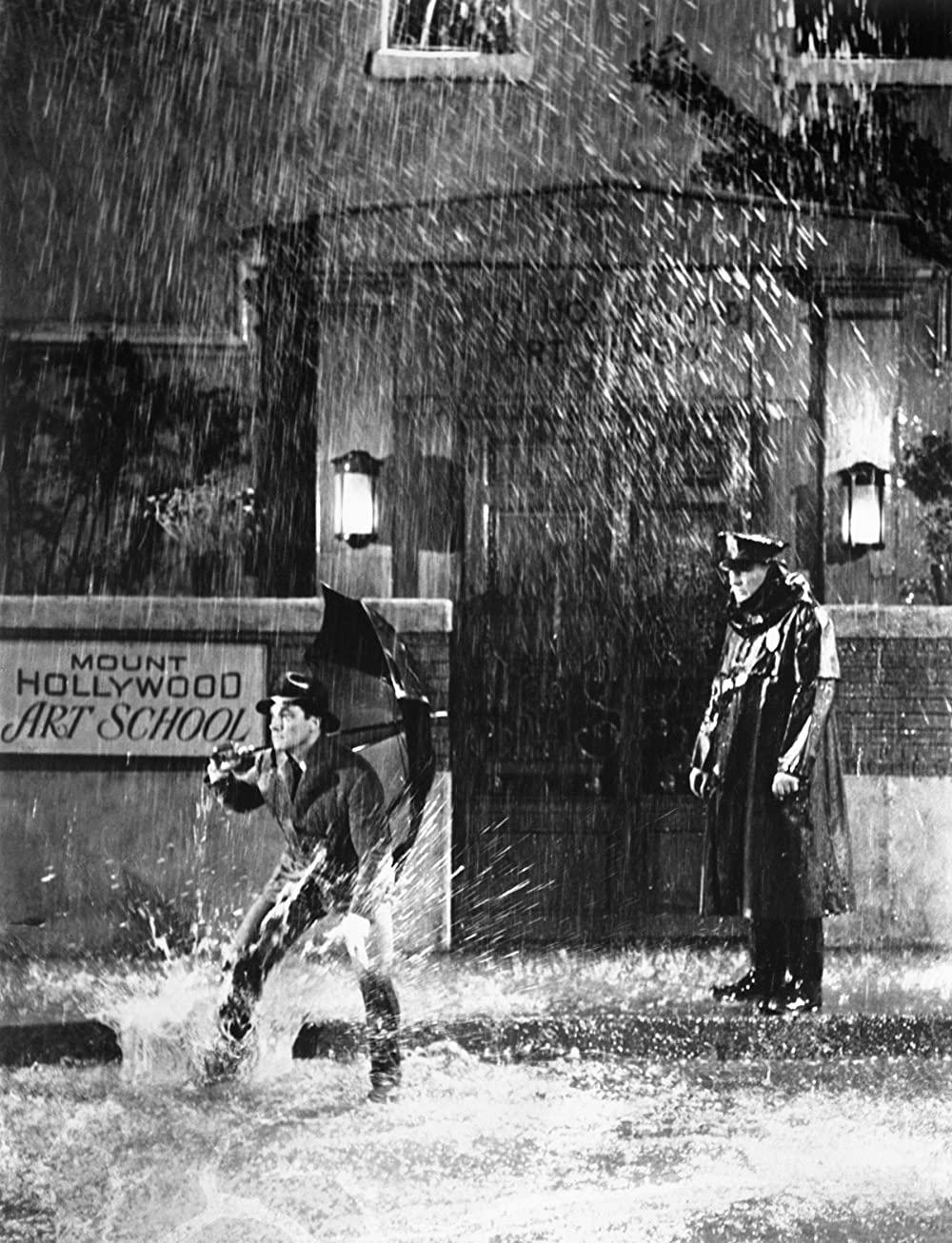 「雨に唄えば」ジーン・ケリーの画像