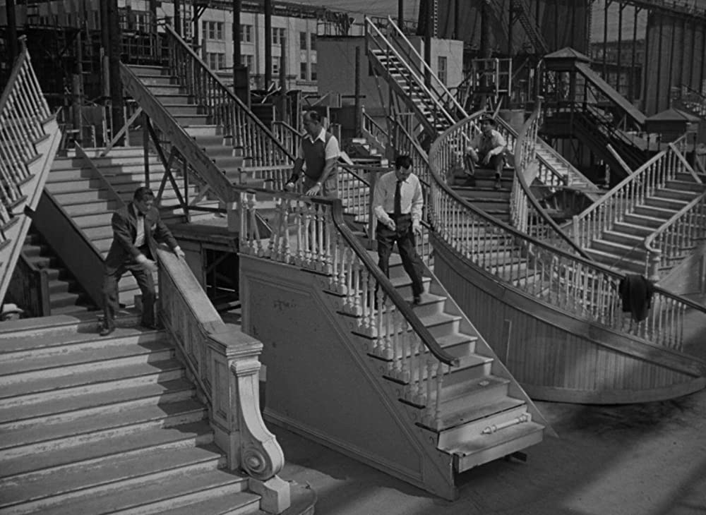 悪人と美女の画像