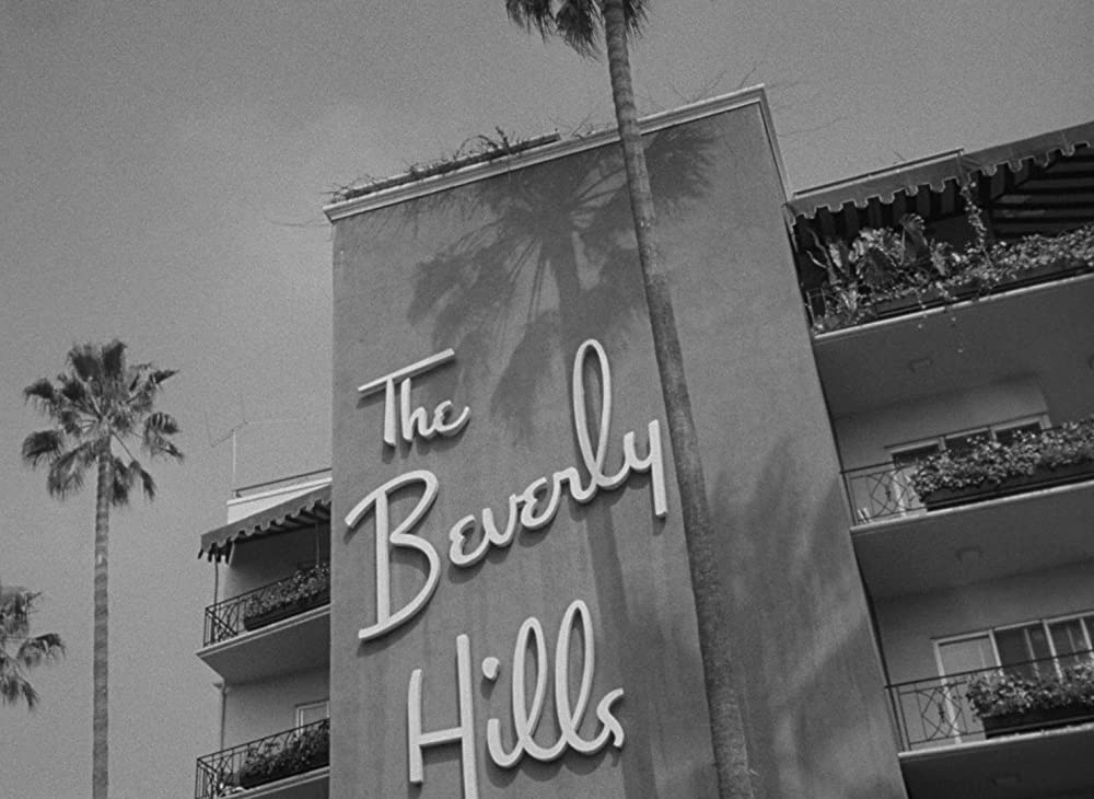 悪人と美女の画像