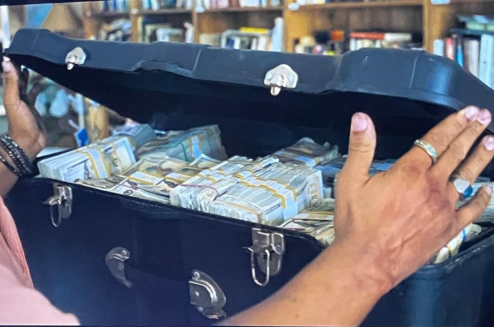 ロードハウス／孤独の街の画像