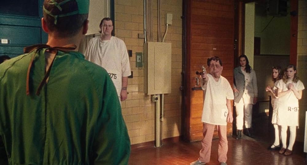 Chained for Life（原題）の画像