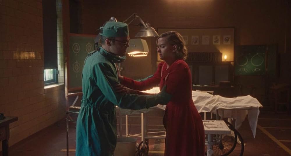 Chained for Life（原題）の画像