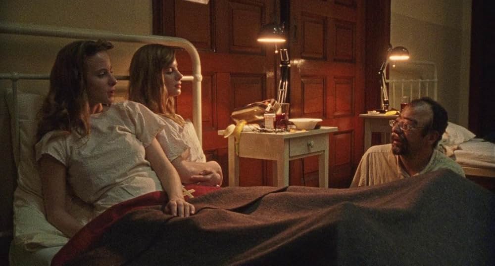 Chained for Life（原題）の画像